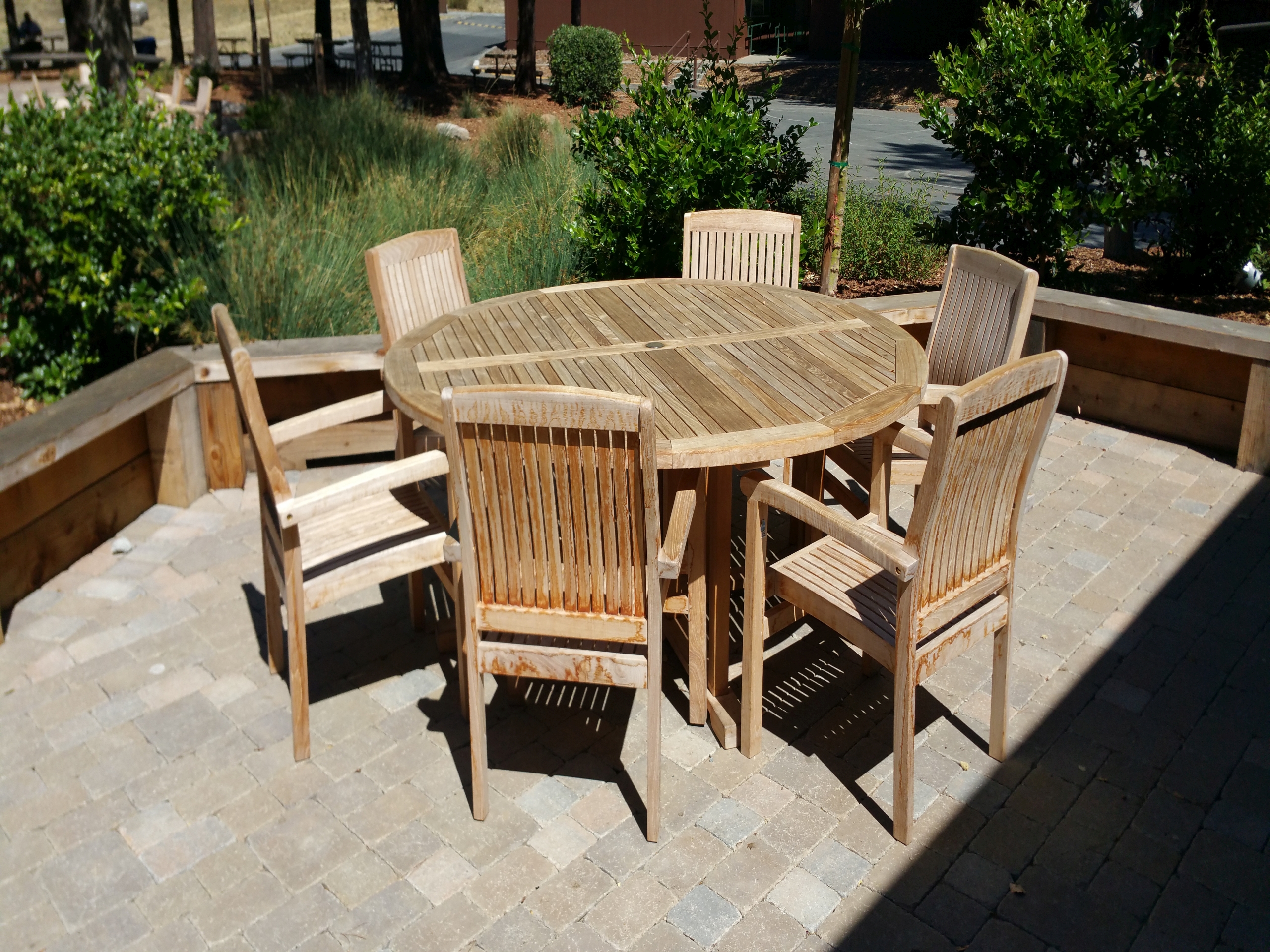 Transform Your Outdoor Space With Stunning Bulk Teak Furniture